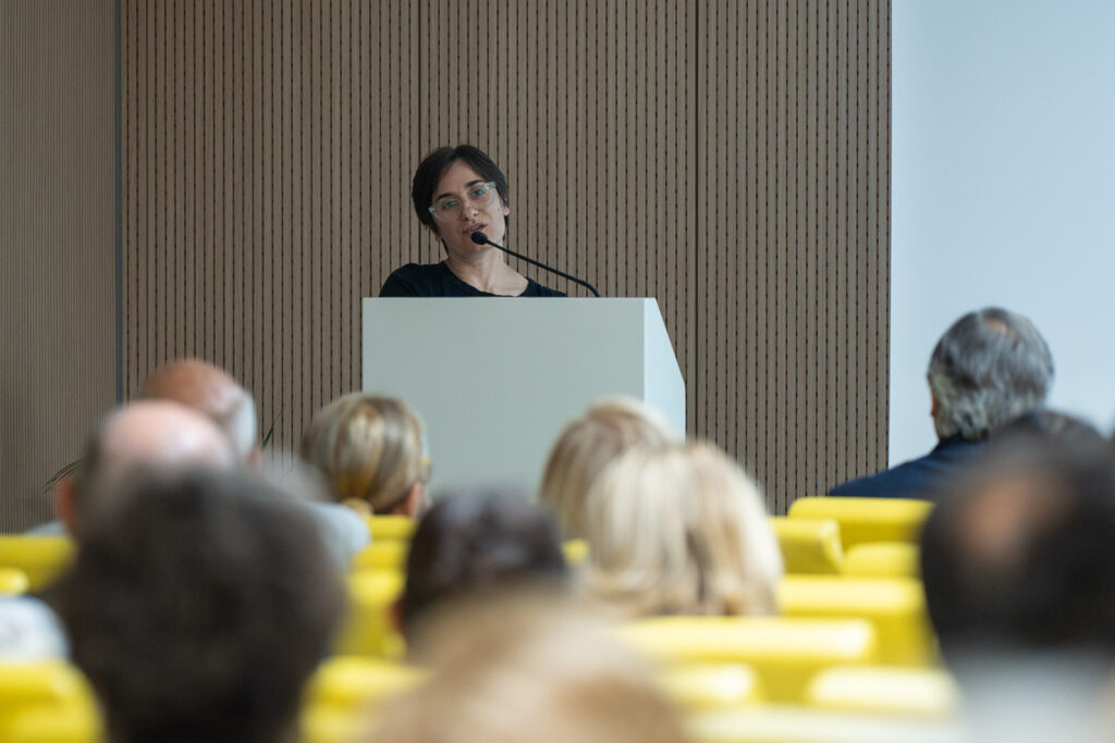 La dott.ssa Angela Mastronuzzi (Responsabile Neuro-Oncologia) durante la sua testimonianza